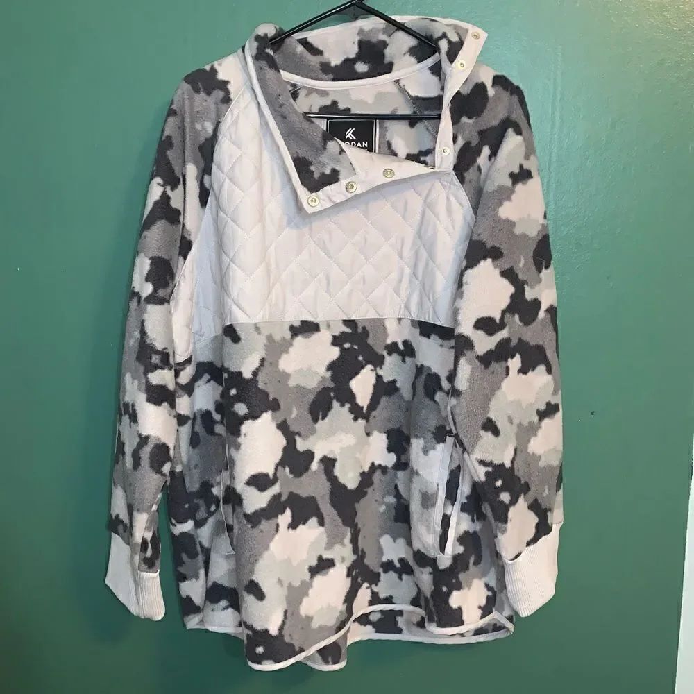 NWT Kyodan Camo Pullover size XXL